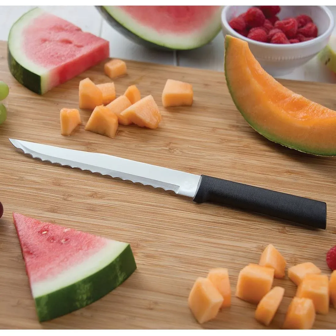 Rada Cutlery Serrated Slicer | Black