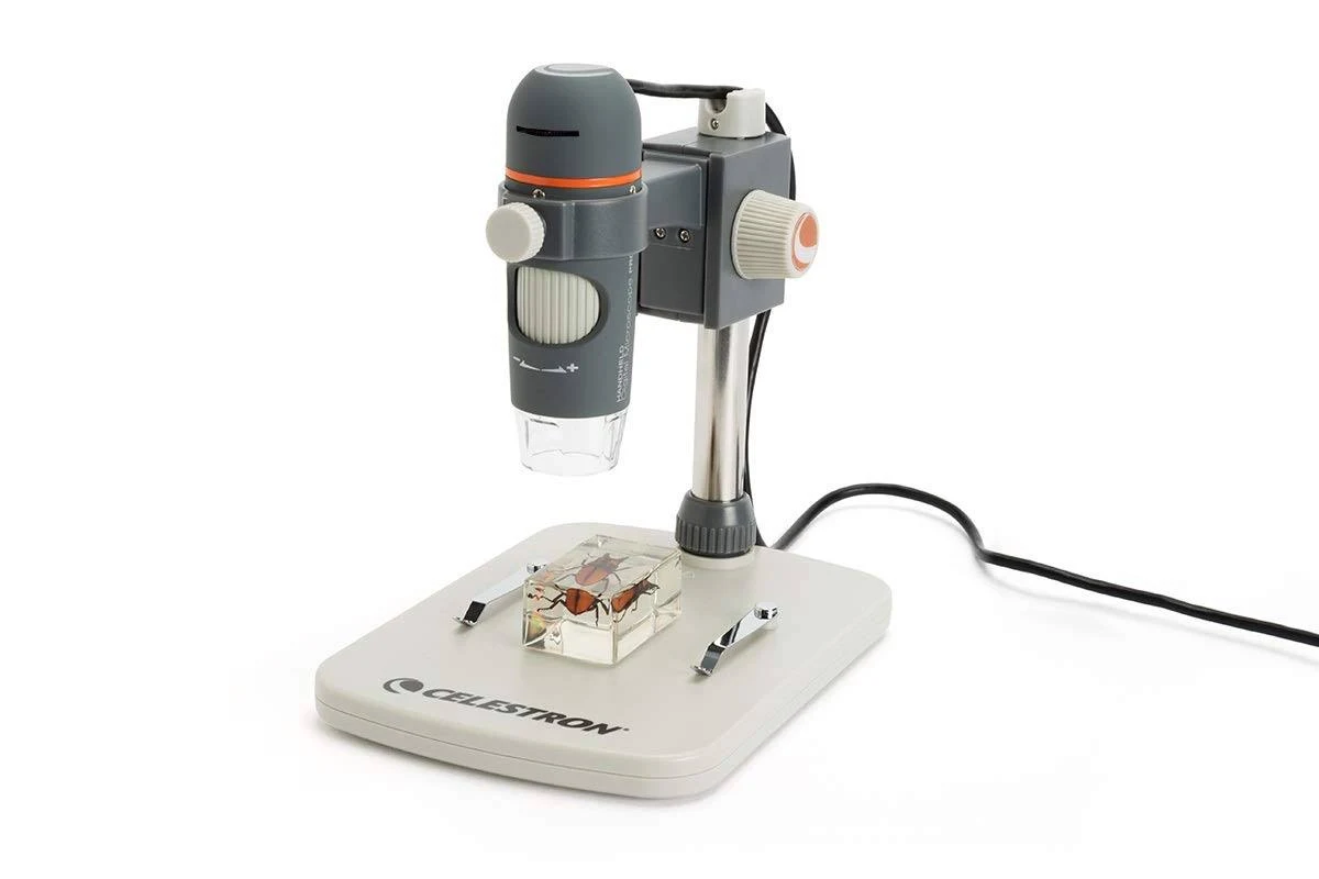 Celestron - 5 MP Digital Microscope Pro - Handheld USB Microscope Compatible with Windows PC and Mac - 20x-200x Magnification - Perfect for Stamp Collecting, Coin Collecting