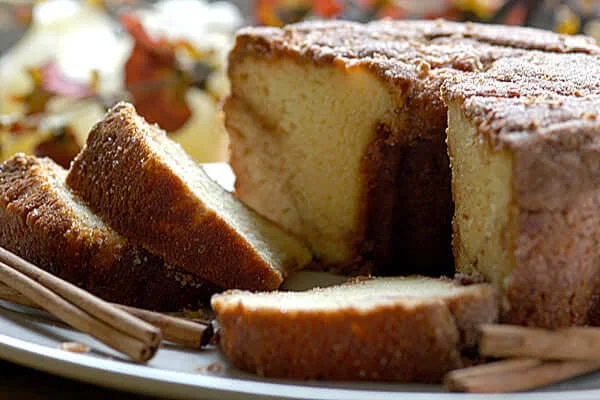 Traditional No Walnut Cinnamon Coffee Cake - Topped with Cinnamon & Sugar - 1.75 lbs, Size: 28 oz