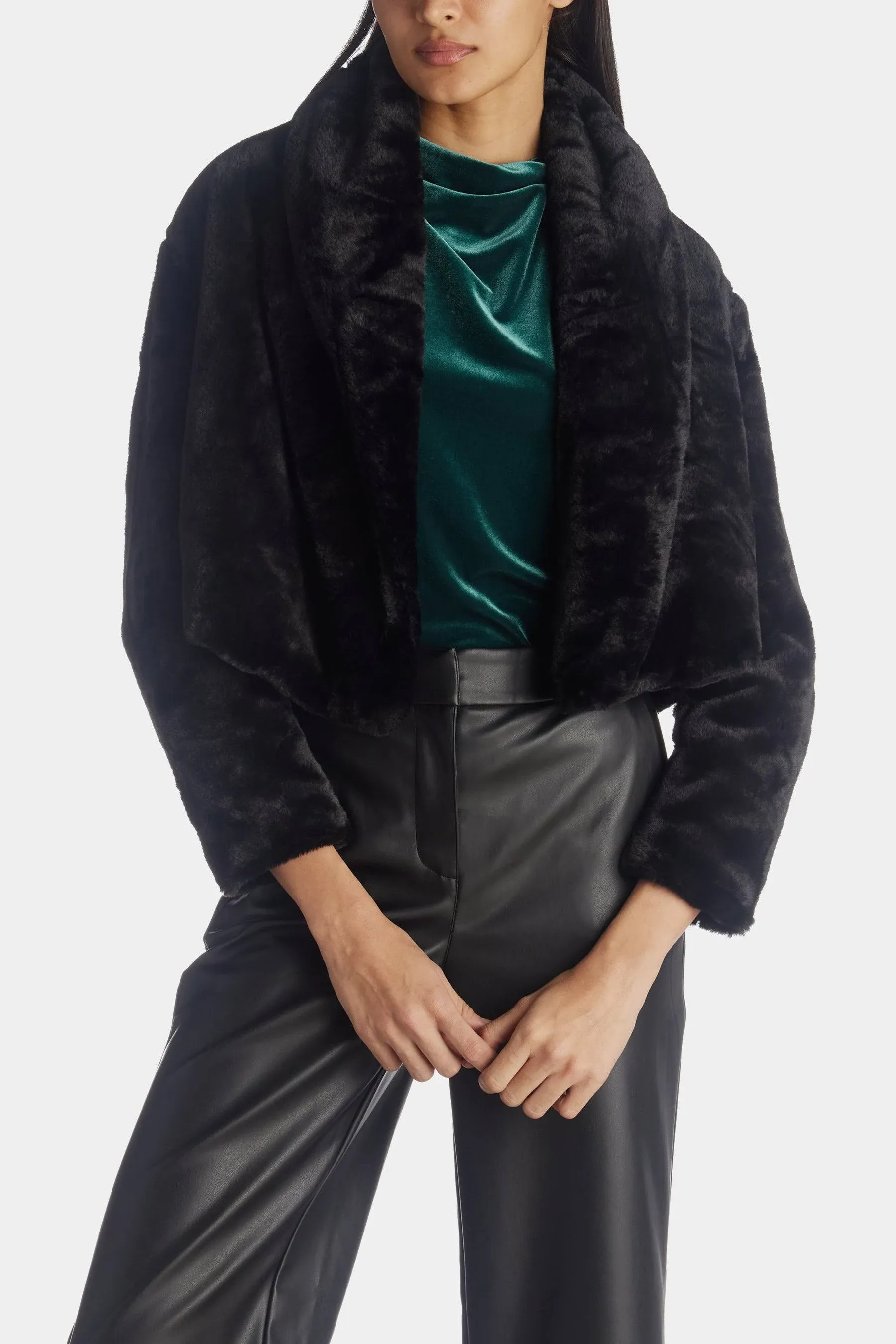 Crop faux fur jacket BlankNYC