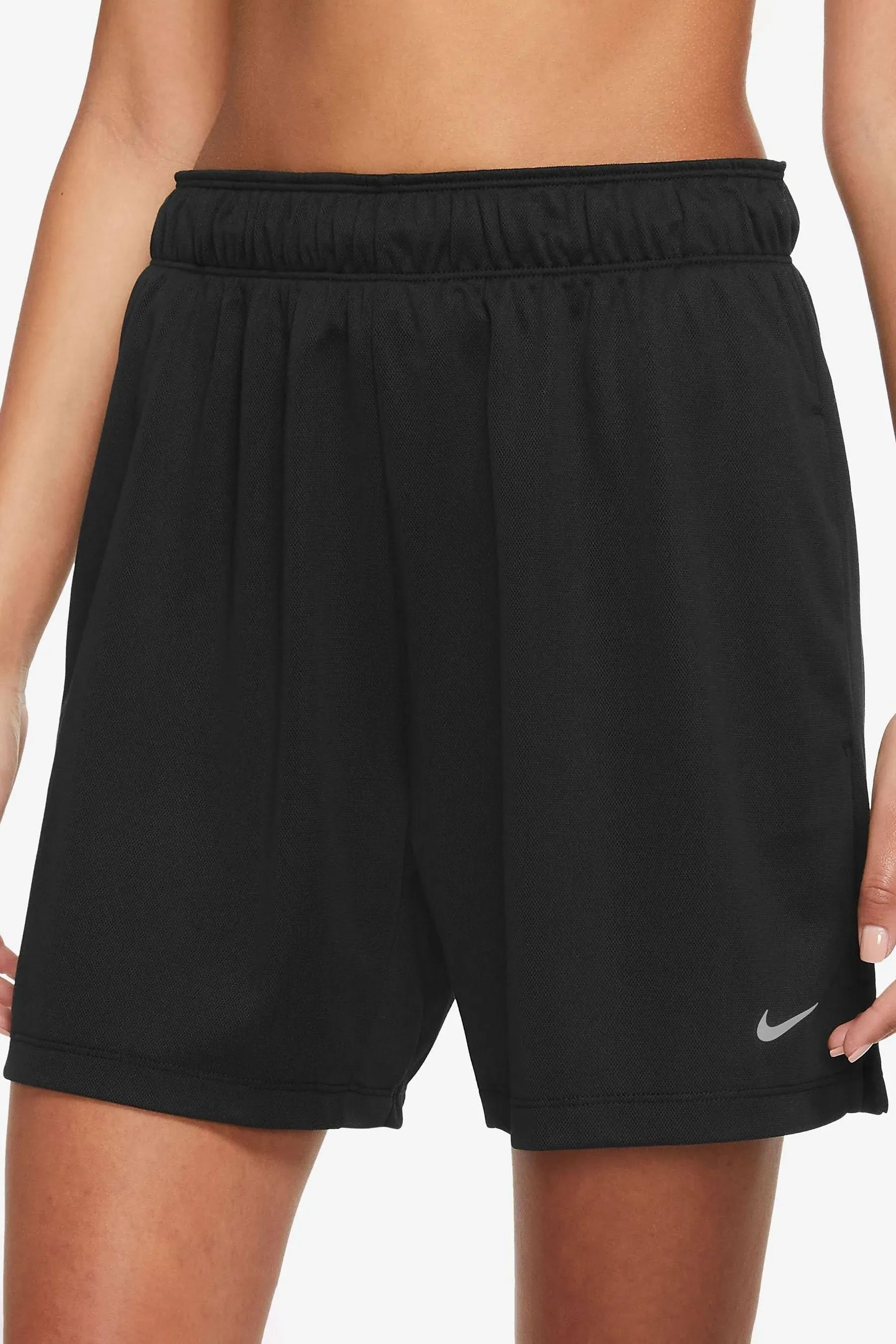 Nike Dri-FIT Attack Mr 5in Shorts Damen Schwarz S