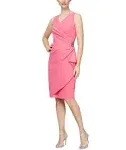 NWT Alex Evenings Size 2 
Short Slimming Dress with Side Ruched Skirt