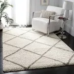 Safavieh Hudson Shag SGH281A 5'1" x 7'6" Ivory / Grey Area Rug