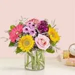 Floral Compass Bouquet of Flowers for Delivery - Prime Eligible - Inspired Interiors Flower Bouquet, 30+ Fresh Cut Flowers