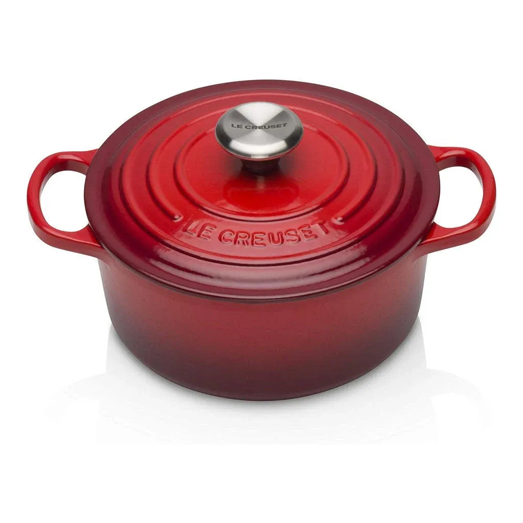 Evo Le Creuset Round Cocotte Cast Iron 26 Cm - Cherry - Retailer