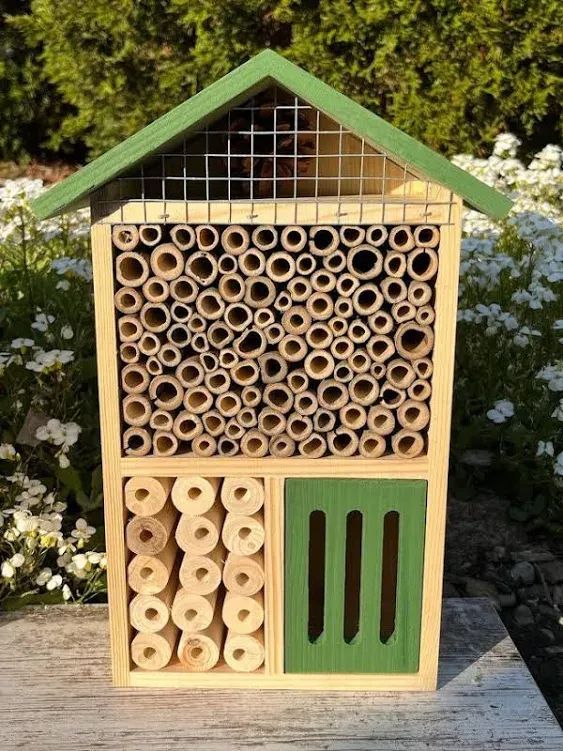 Sunny Pollinator Hotel Multi room House - Leaf Cutter & Mason Bees Insect Habitat Native Gardens Organic Gardening Gardener Nature Gift