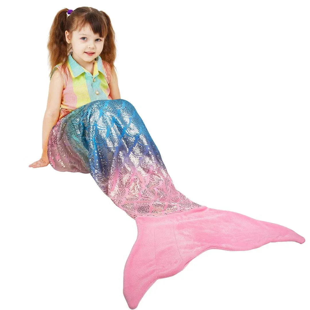 Catalonia Kids Mermaid Tail Blanket, Cozy Mermaid Sleeping Bag, Fish Scale Pattern, Gift Idea for Girls, Shiny Green