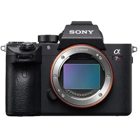 Sony a7R III 42.4MP - Spiegellose Wechselobjektivkamera mit Vollformat