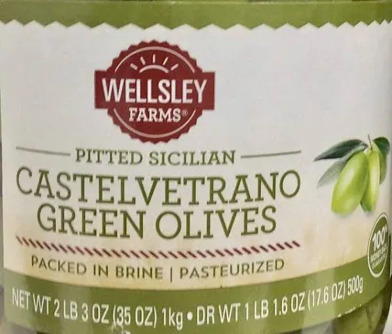 Wellsley Farms Castelvetrano Pitted Sicilian Green Olives, 35.3 oz.