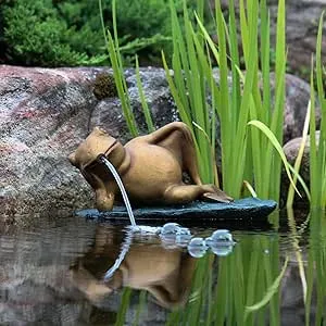 Aquascape Lazy Frog on Lily Pad Spitter Fountain for Ponds and Water Gardens | 78311