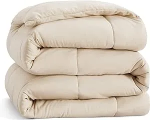 Bedsure Comforter Duvet Insert - Quilted Comforters King Size, All Season Duvet, Down Alternative Bedding Comforter with Tabs(Beige,King 90"x102")