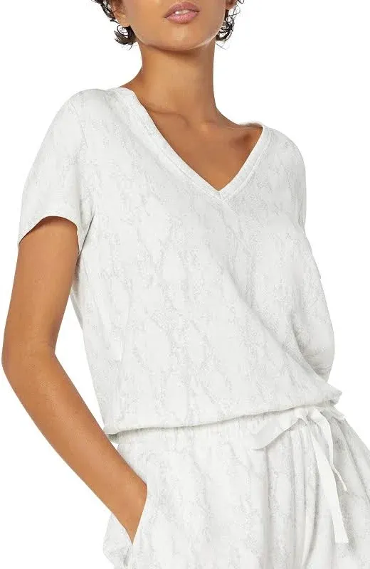 Daily Ritual Women&#x27;s White Supersoft Terry Short-Sleeve V-Neck Romper XL NWT