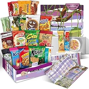 Maxi International Snack Box (Rainforest Themed) | Snacks Variety Pack of International Treats | Exotic Foreign Snacks Offering Unique Experience | Giftable Mix of Turkish Snacks | 20 Full-Size Snacks