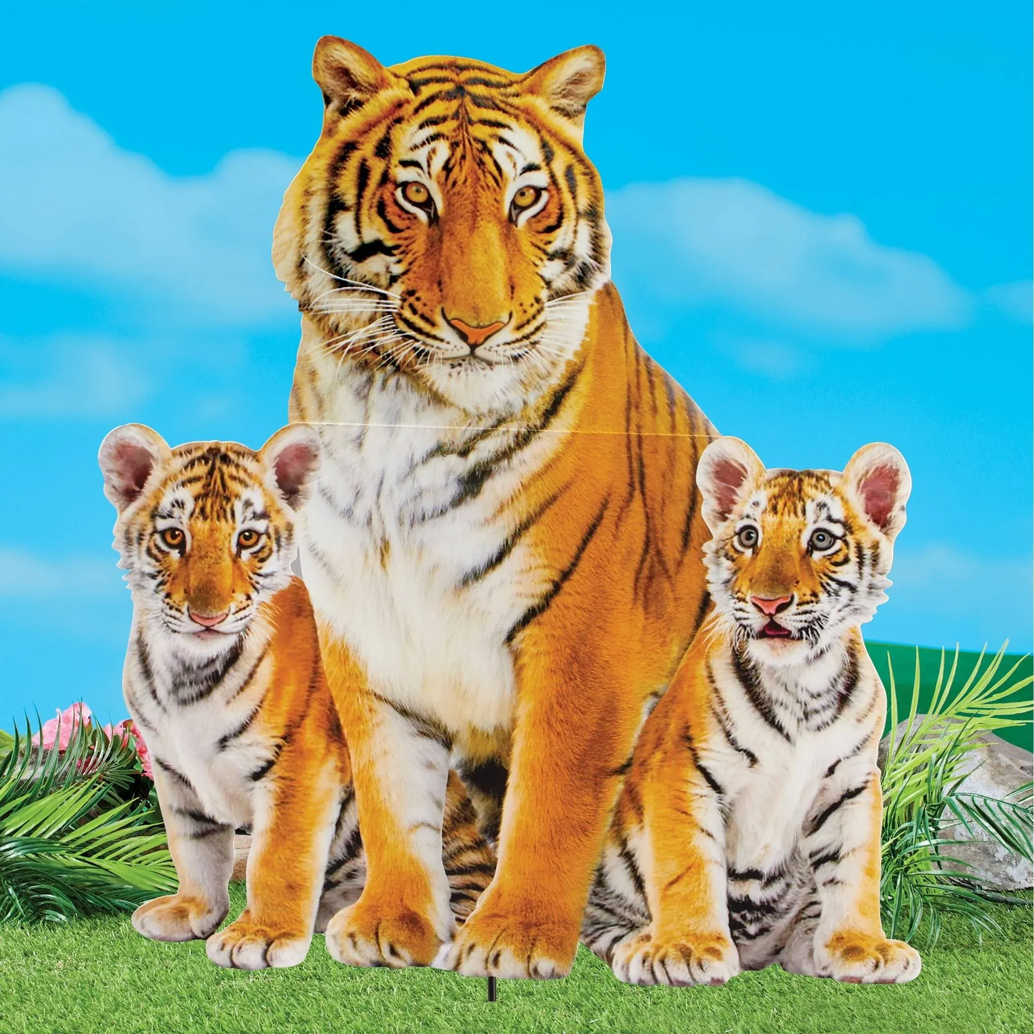 Collections Etc Realistic Tiger and Cubs Outdoor Garden Stake