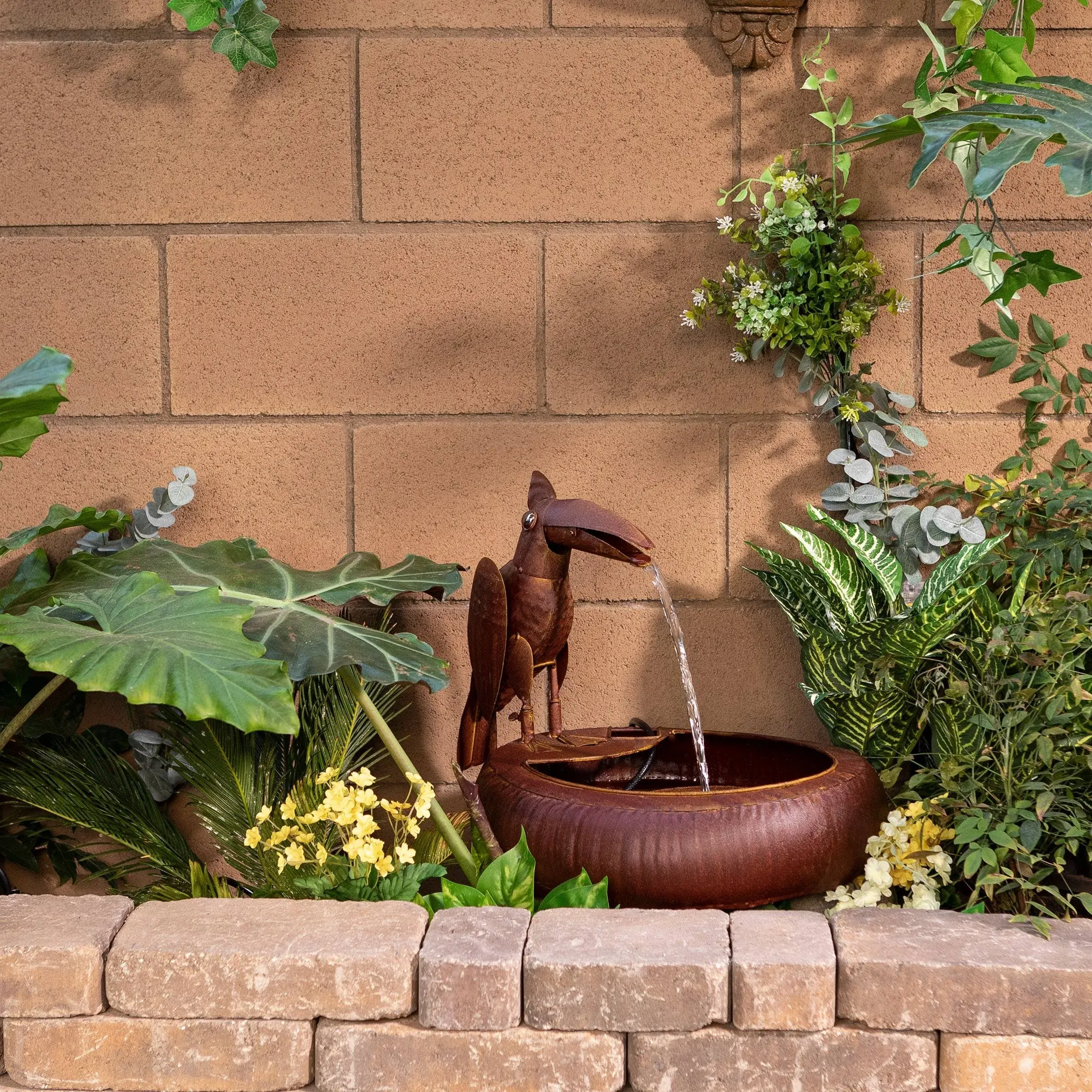 Alpine Rustic Metal Toucan Bird Fountain, 16" - Tropical - Outdoor Fountains And Ponds - by Alpine Corporation | Houzz