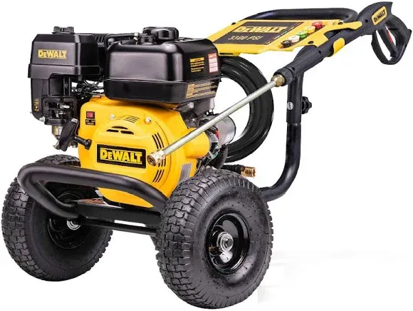 DEWALT Gas Pressure Washers 3300 PSI 2.4 GPM Cold Water W/ DeWalt 208cc Engine