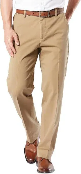 Dockers Men&#039;s Straight Fit Workday Khaki Pants with SmartFlex Size 44x30 NWT.