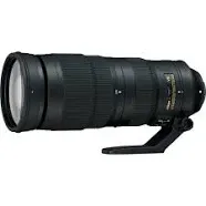 Nikon AF-S Nikkor 200mm-500mm F/5.6 ED VR