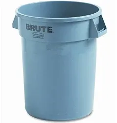 Rubbermaid Commercial Brute 32-Gallon Vented Containers