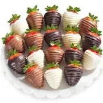 A Gift Inside 18 Berry Bites Chocolate Covered Strawberries (Fun Size)