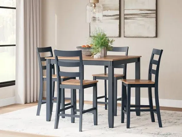 Ashley Furniture Gesthaven Counter Height Dining Table with 4 Barstools