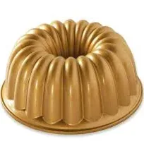 Nordic Ware Elegant Party Bundt Pan