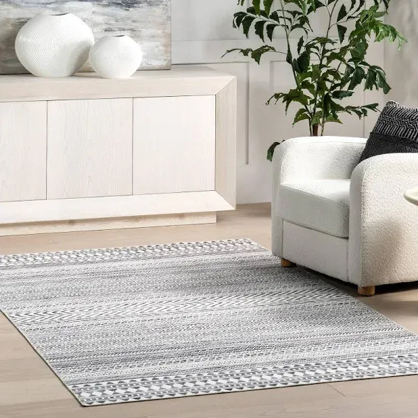 Nuloom Kira Machine Washable Tribal Geometric Area Rug - Grey - 5x8 Feet