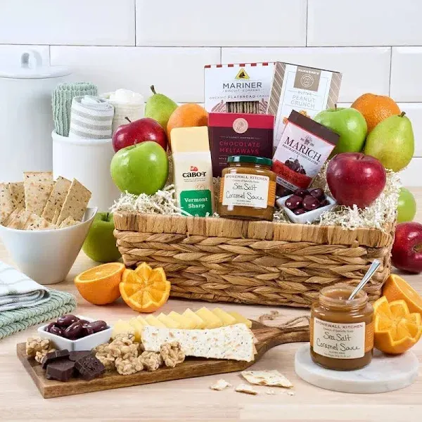 Thanksgiving Gift Basket Of Fruit