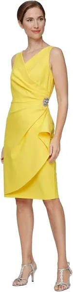 Alex Evenings Women's Side Ruched Cocktail Dress