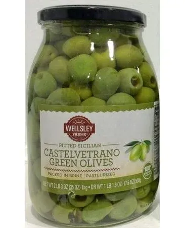 Wellsley Farms Castelvetrano Pitted Sicilian Green Olives 35.3 oz.