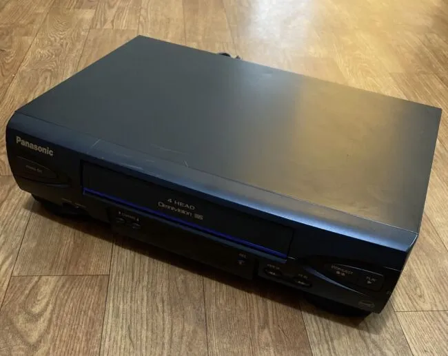 Panasonic Pv-v4022 4-Head Mono VCR