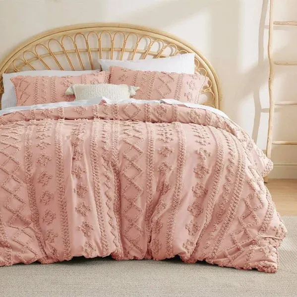 Bedsure Tufted Boho Comforter Set King Size - Pink Boho Bedding Comforter Set, 3 Pieces Farmhouse Shabby Chic Embroidery Bed Set, Gifts for Woman, Soft Jacquard Comforter for All Seasons