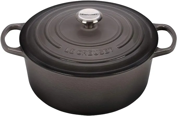 Le Creuset Signature Cast Iron Round Casserole, 26 cm - Cerise