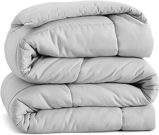 Bedsure Duvet Insert Full Comforter Light Grey - All Season Quilted Down Alternative Comforter for Full Bed, 300GSM Mashine Washable Microfiber Bedding Comforter with Corner Tabs