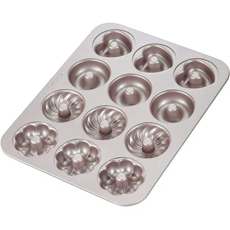 CHEFMADE Donut Mold Cake Pan, 12-Cavity Non-Stick Pattern Doughnut Bakeware for ...