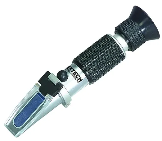 Extech RF12 Portable Brix Refractometer (0 to 18%) with Automatic Temperature Compensation