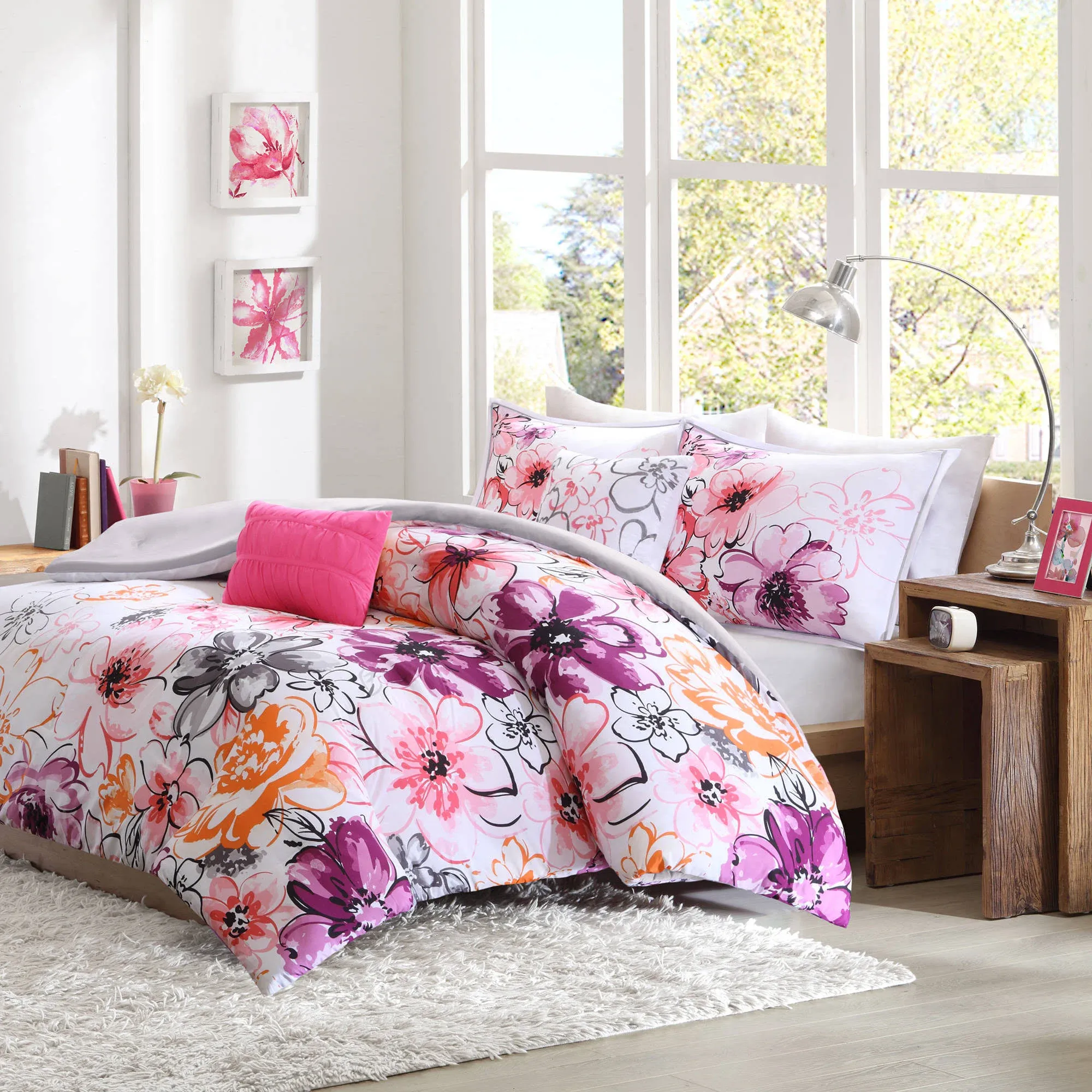 Intelligent Design Olivia Comforter Set