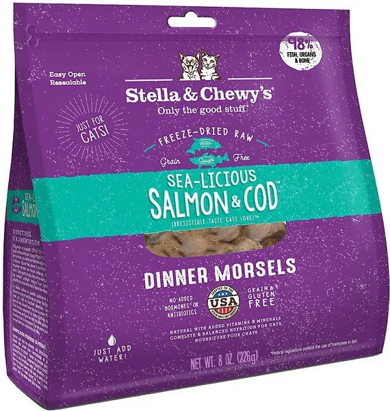 Stella & Chewy's Yummy Lickin Salmon & Chicken Cat Food - 9 oz bag