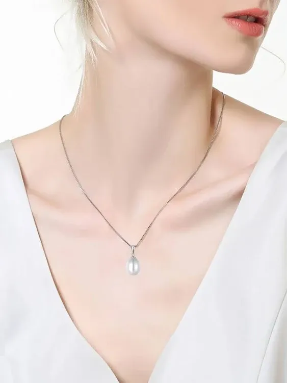 The Pearl Source 8mm White Freshwater Pearl Pendant Sydney Necklace for Women - Cultured Pearl Necklace | Single Pearl Necklace for Women with 925 Sterling Silver Chain Pearl Gifts for Christmas, Holidays and Anniversary