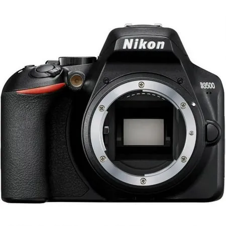 Nikon D3500 W/ AF-P DX NIKKOR 18-55mm f/3.5-5.6G VR Black