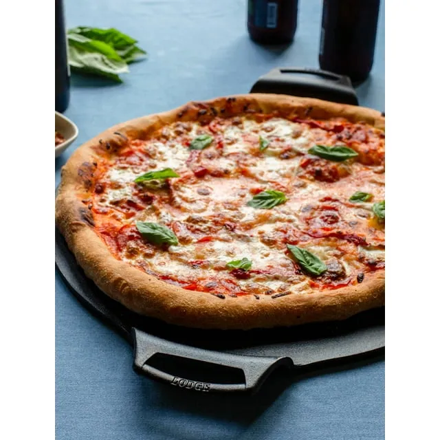 Lodge Cast Iron Pizza Pan, 15 inch