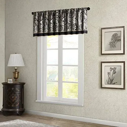 Madison Park Aubrey Paisley 50&#034; x 18&#034; Faux Silk Window Valances T4101084