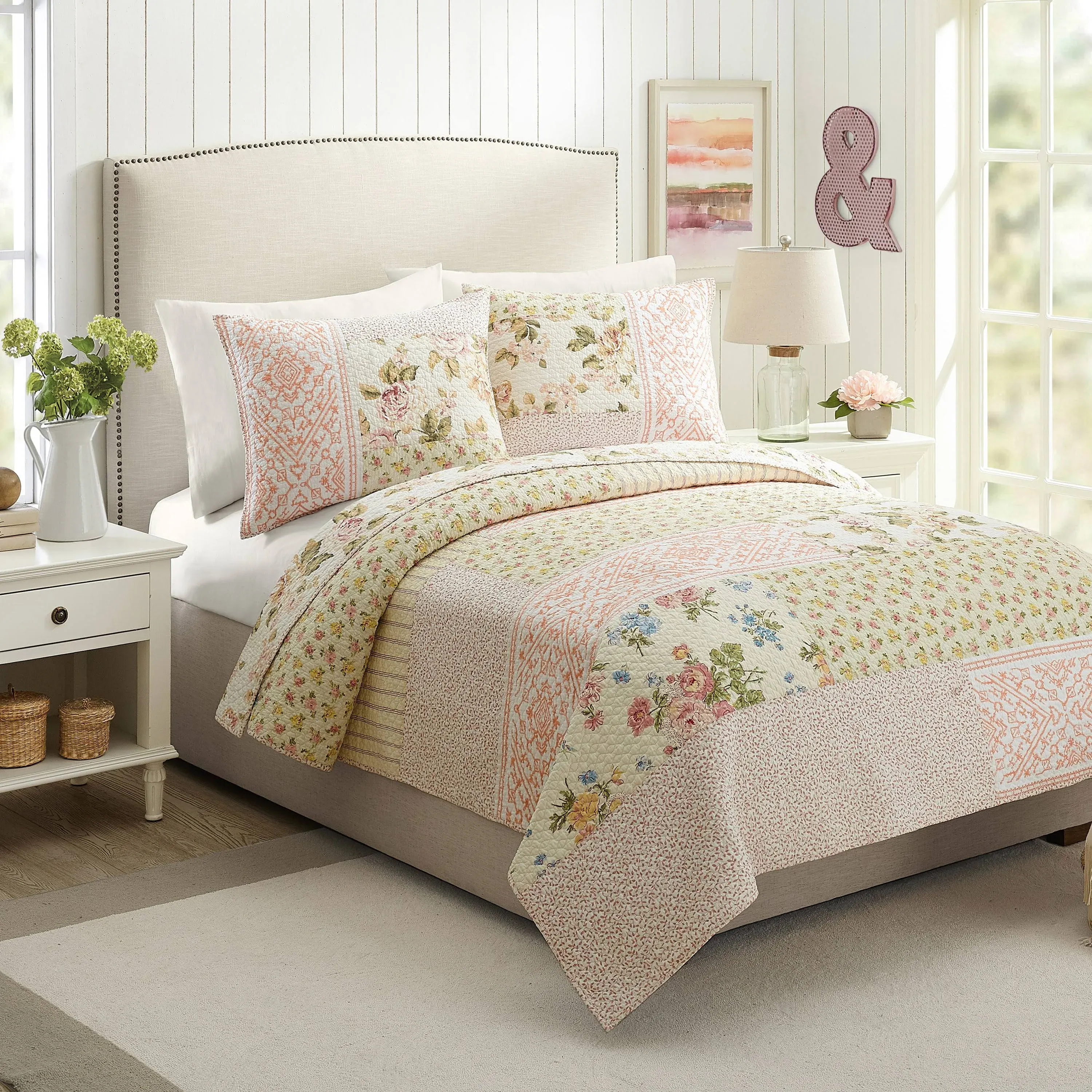 Mary Jane's Home Sweet Blooms Pink Floral Reversible Full/Queen Quilt Cotton with (Cotton Fill) Lowes.com