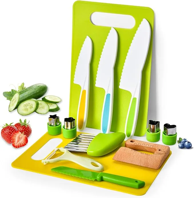 4 Pieces Wooden Kids Kitchen Knife Set, Include Wood Kids Knife for Cooking Children&#39;s Safe Knifes Serrated Edges Kids