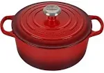 Evo Le Creuset Round Cocotte Cast Iron 26 Cm - Cherry - Retailer