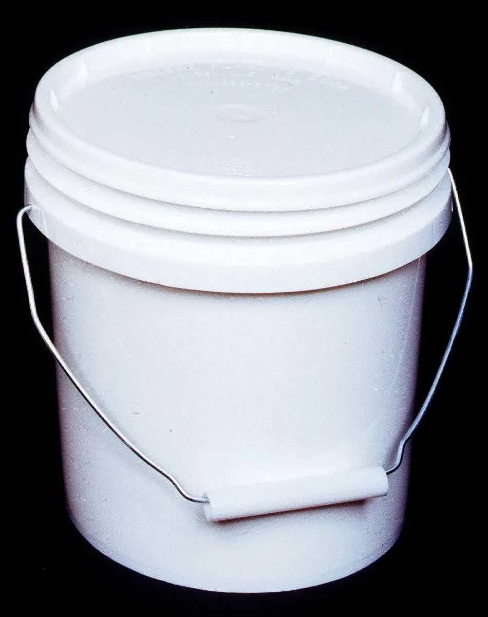 Encore Plastics Industrial Plastic Pail with Handle