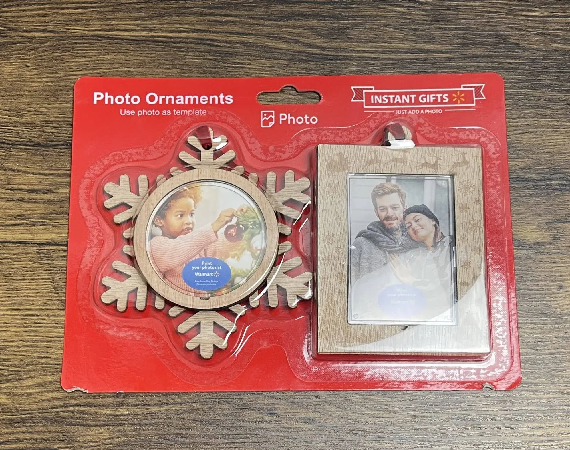 NWT Wooden Photo Ornament