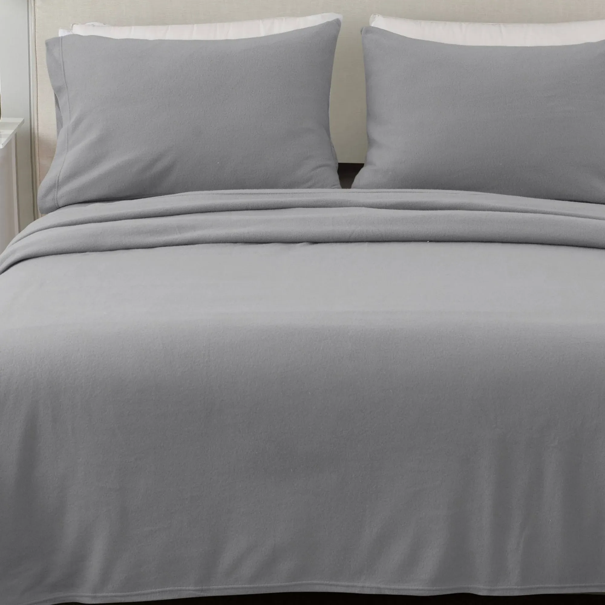 Great Bay Home Super Soft Extra Plush Fleece Warmer Sheet Set (King, Paloma Grey)