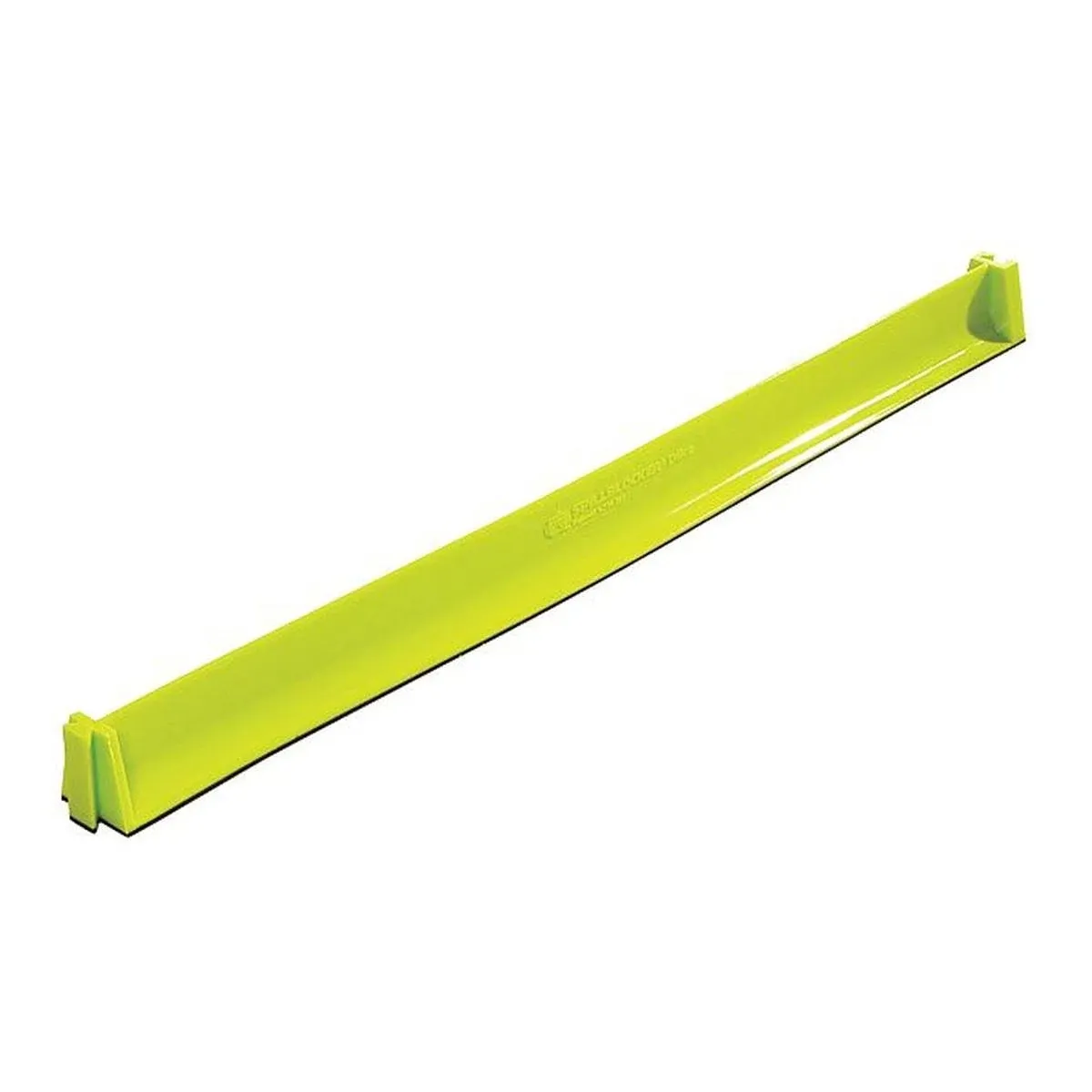 PIG Barrier Dike: (1) Straight Section, Polyurethane, Green, 5 ft Lg, 0°F - 160°F, 4 1/2 in Ht