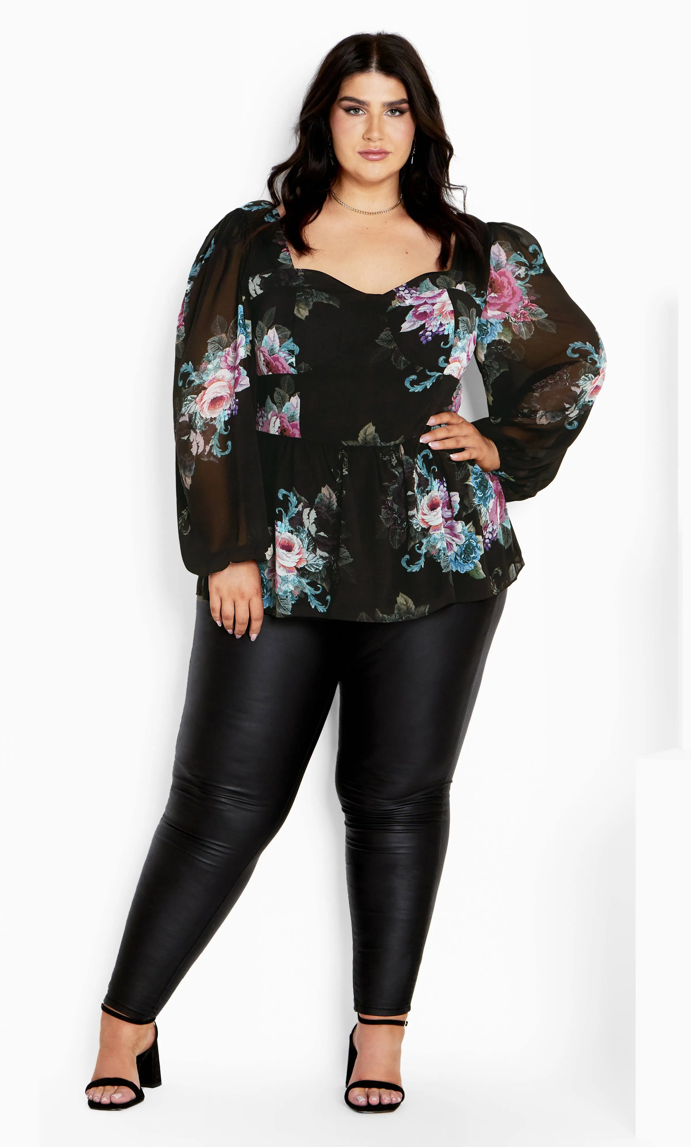 Plus Size Top Ottilie in Dark Roses, Size 22 | City Chic